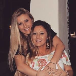 Meet your Posher, Ashlee